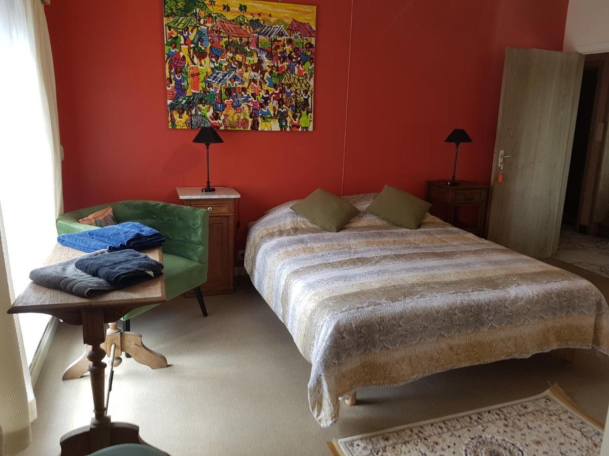 Panama Rio Bed and Breakfast Waulsort Eksteriør billede